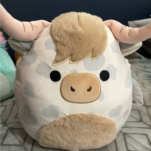 Squishmallows Borsa the cow